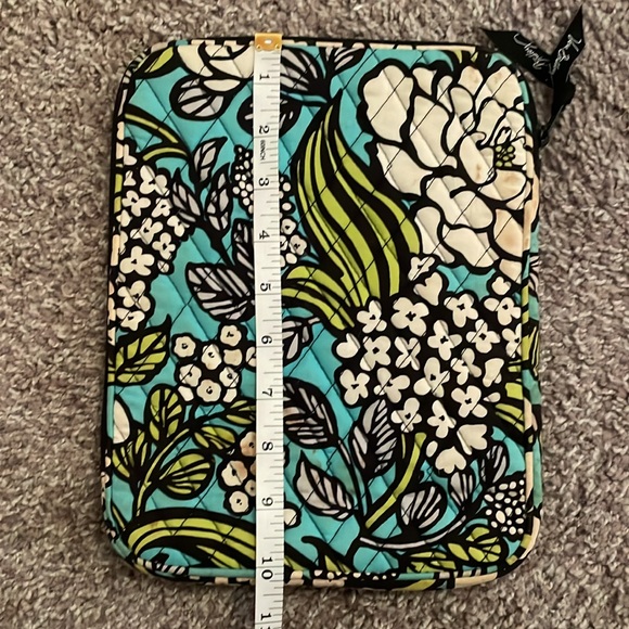 Vera Bradley floral iPad case - Picture 5 of 6